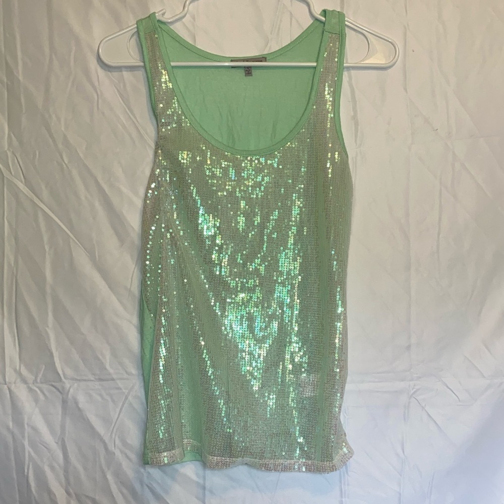 Charlotte Russe Tank Top - Picture 1 of 3